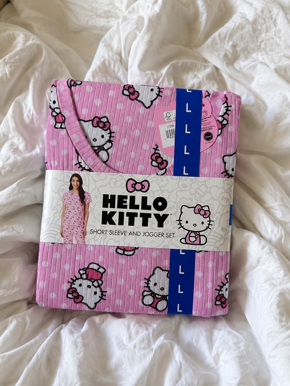 Hello Kitty Pink Short Sleeve & Jogger Set Sz L